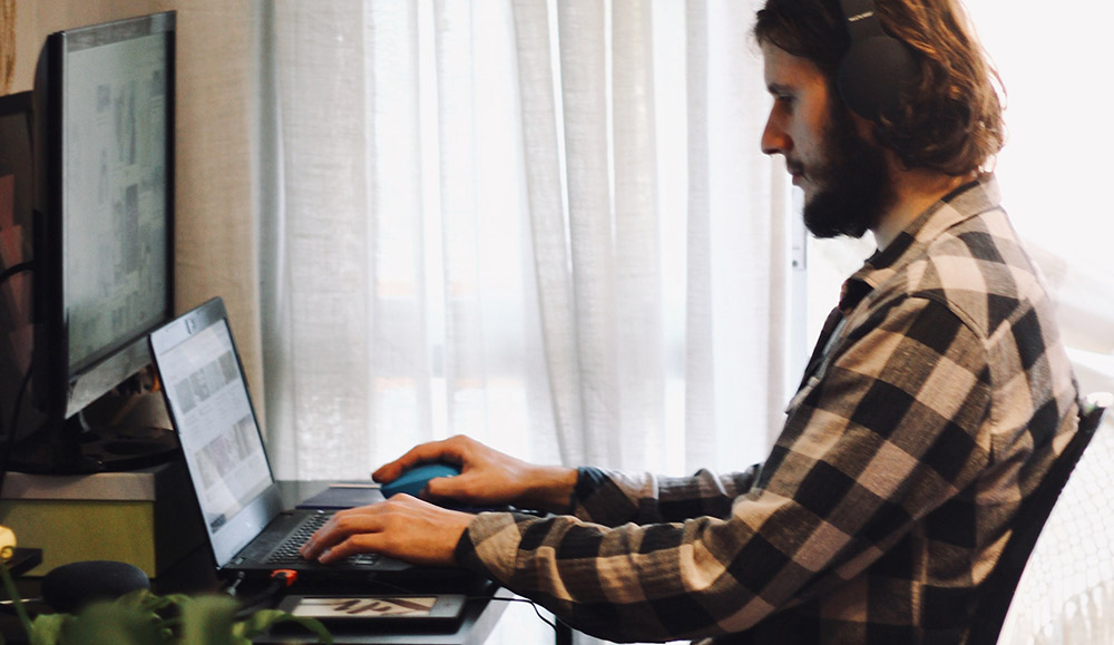 Working from home aids in better home-life balance and increased employee productivity.